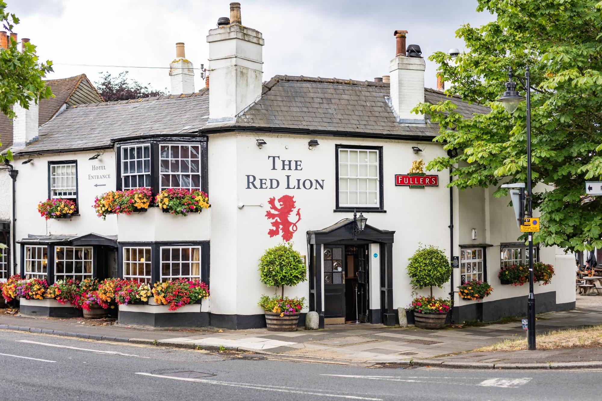 The Red Lion Hotel Hillingdon Exteriér fotografie