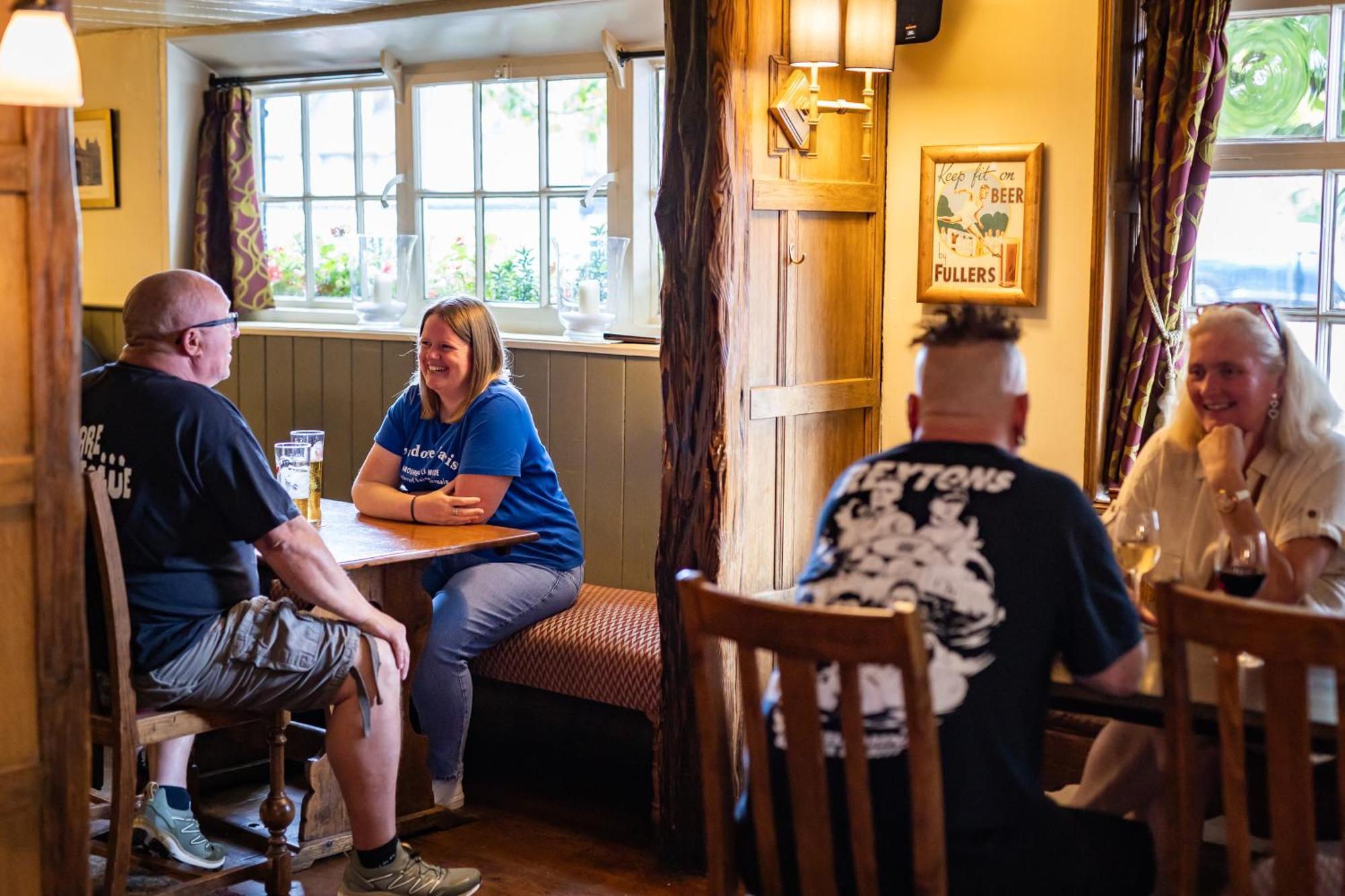 The Red Lion Hotel Hillingdon Exteriér fotografie