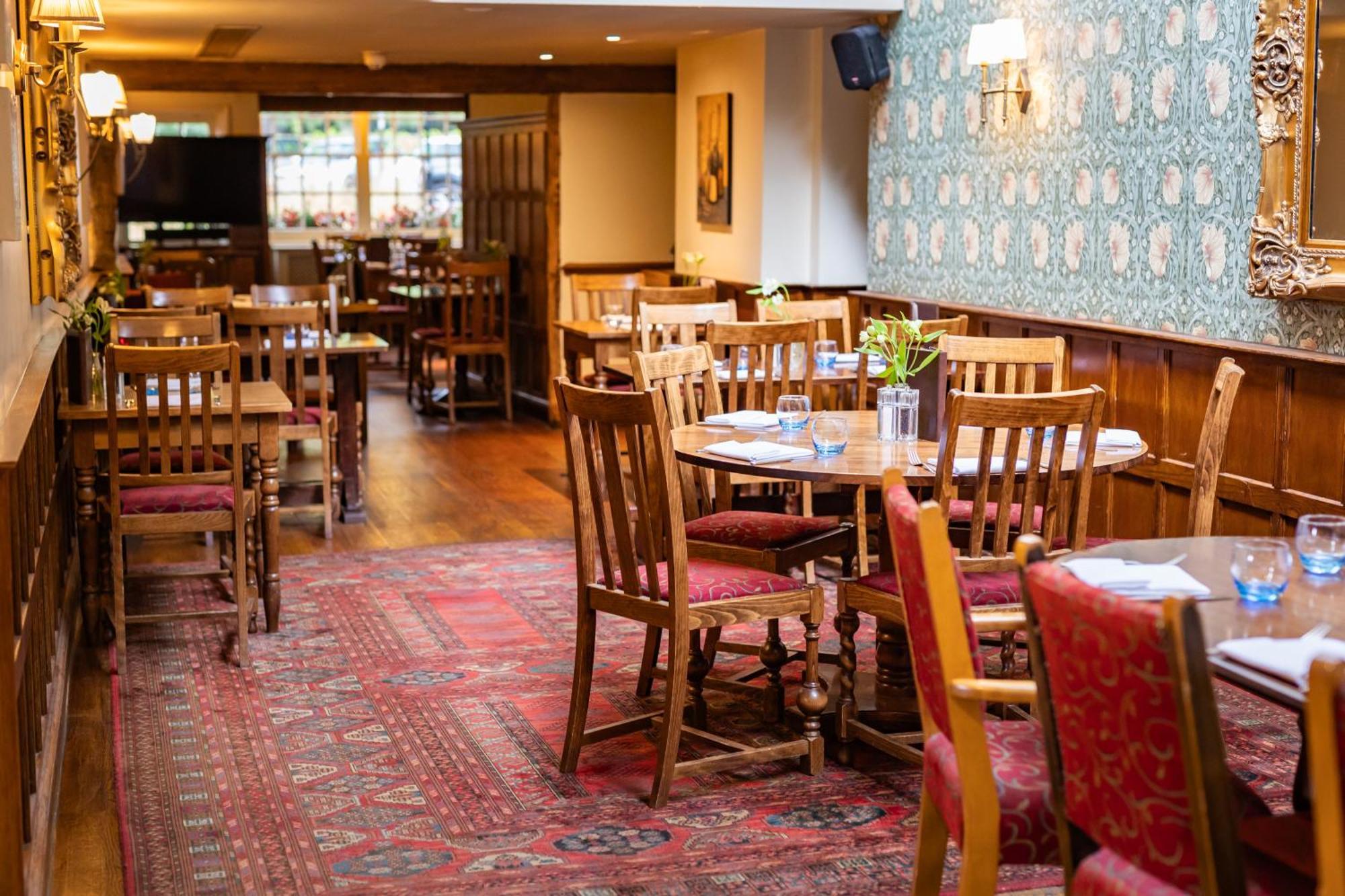 The Red Lion Hotel Hillingdon Exteriér fotografie